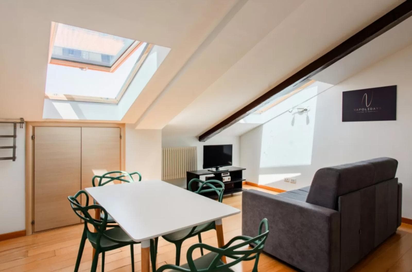 Classic 1-bedroom flat in Arenaccia photo 1