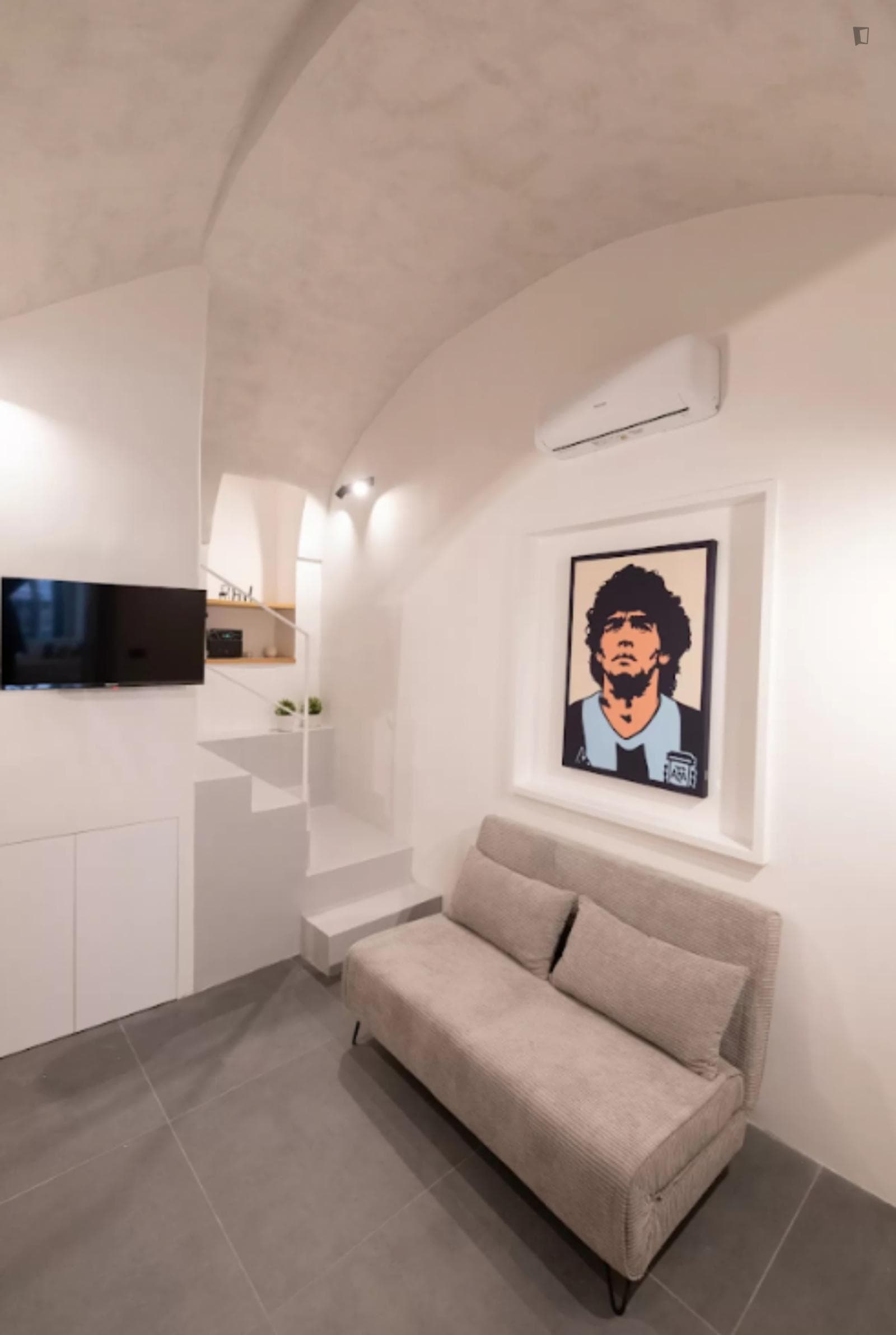 1-Bedroom apartment in Centro Storico photo 1
