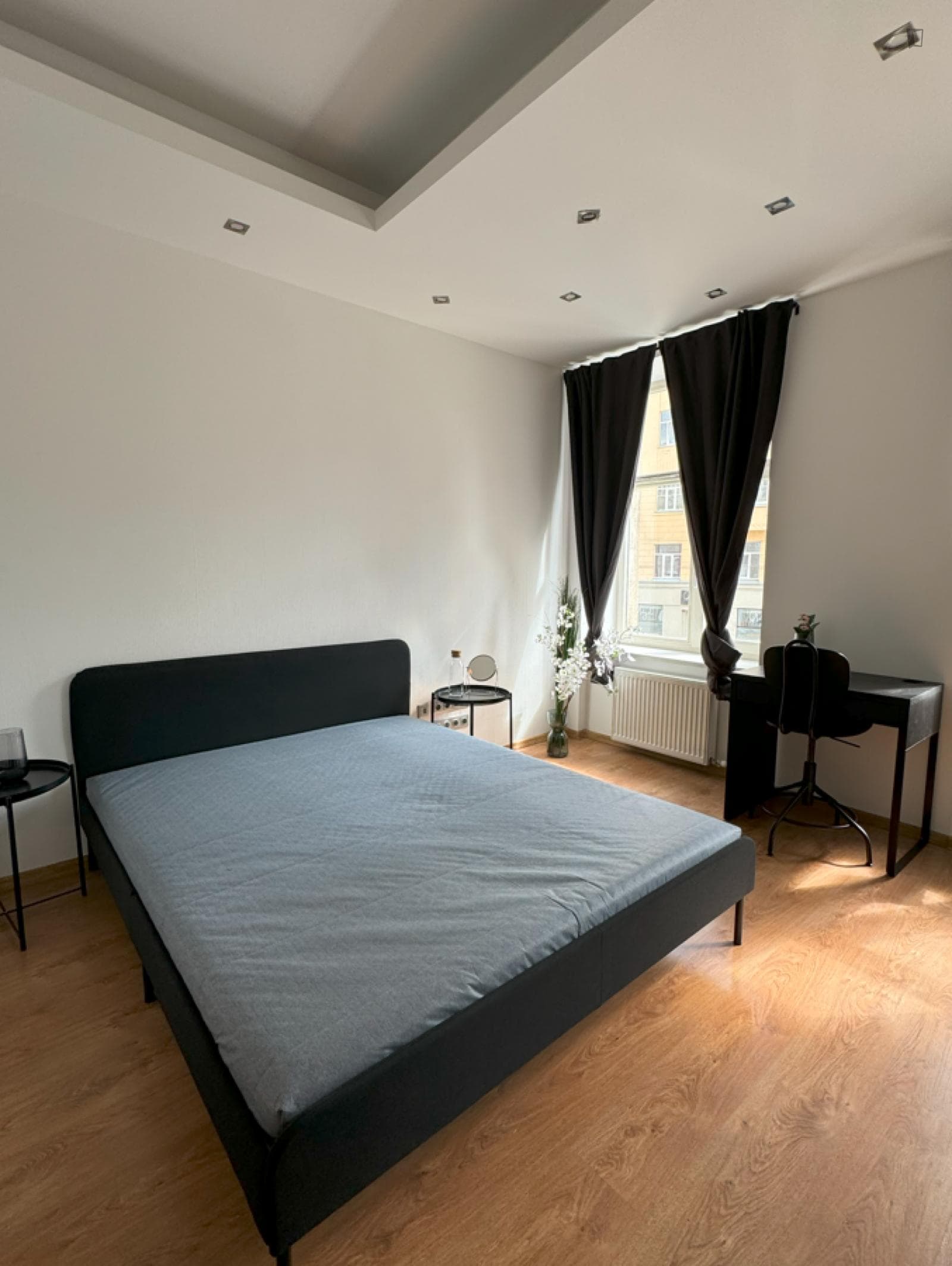 Spacious double bedroom in shared flat in Latgale photo 1
