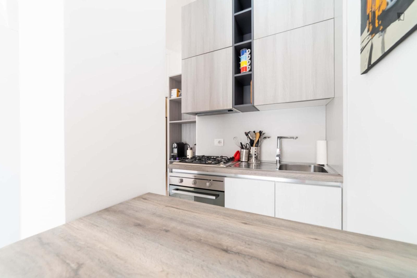 One-Bedroom Apartment near Centrale  photo 1