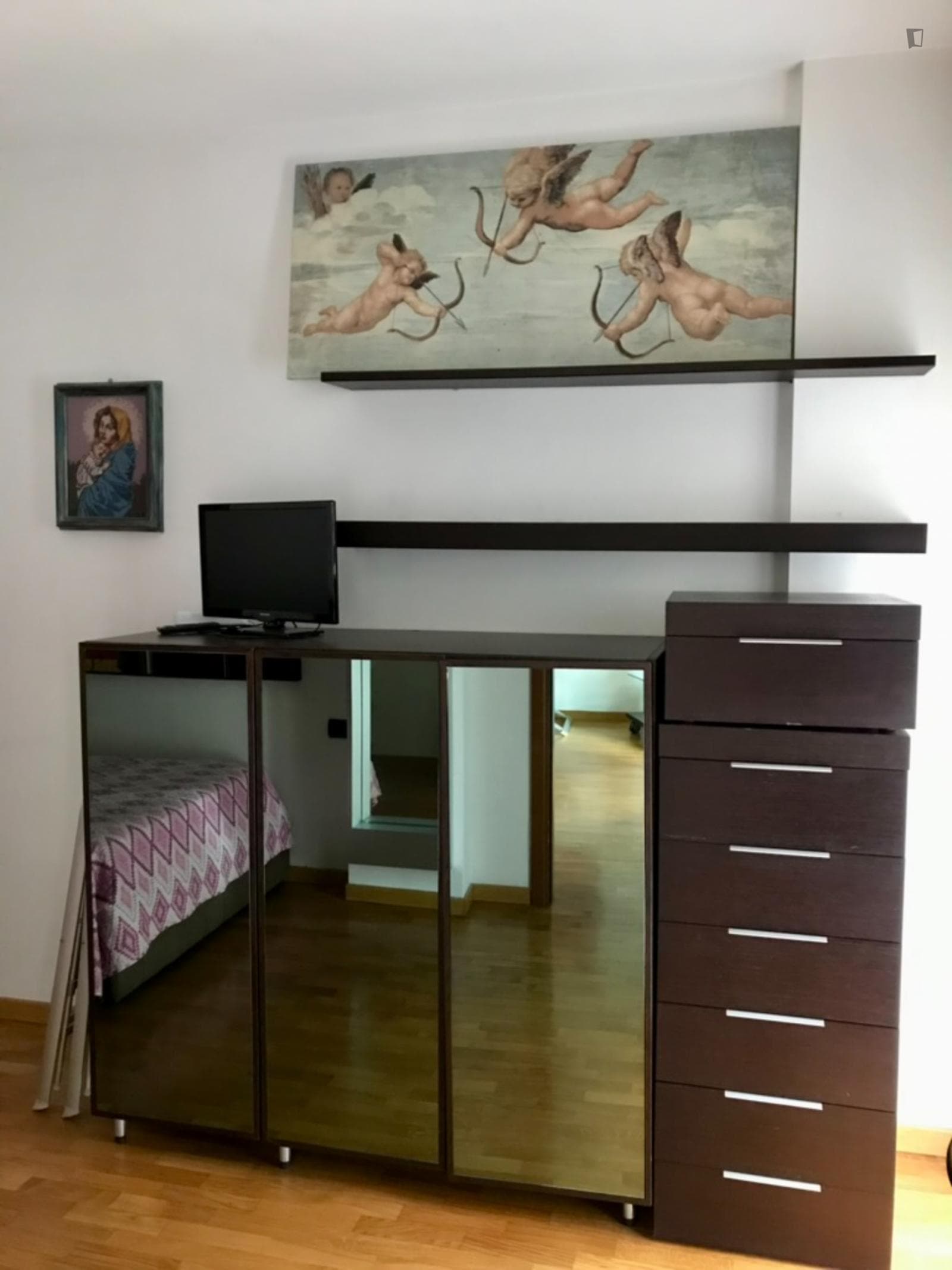 Property photo thumbnail