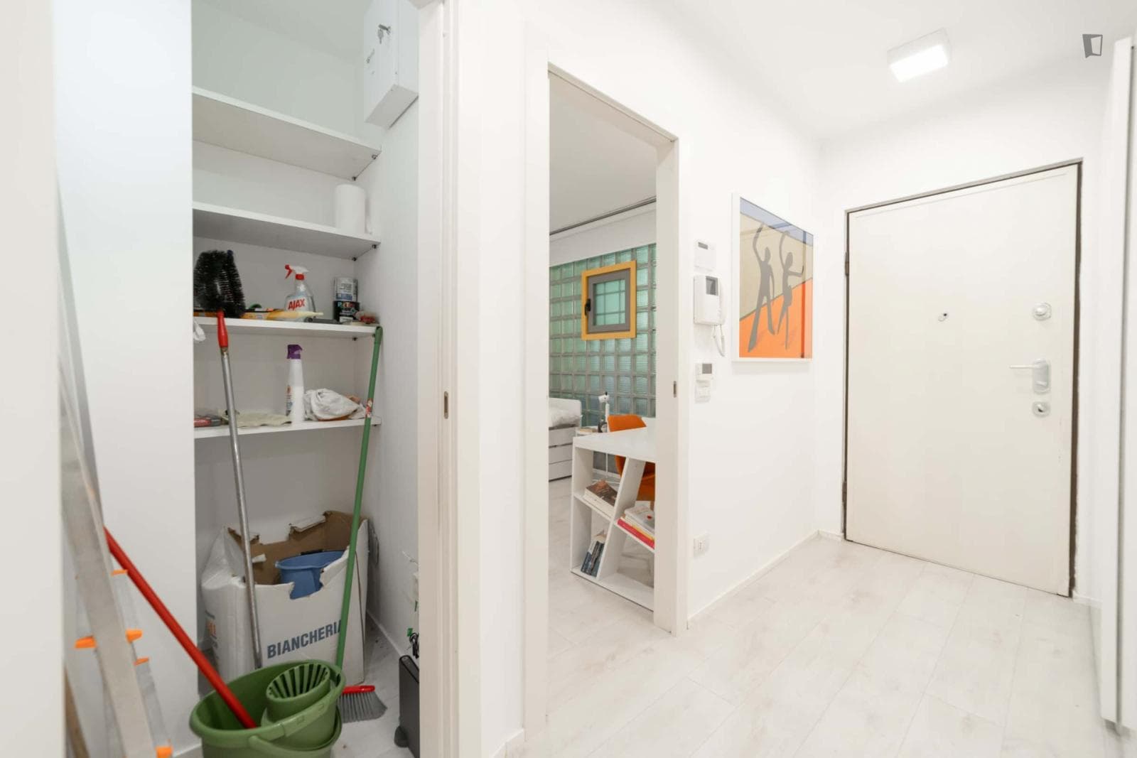 Property photo thumbnail