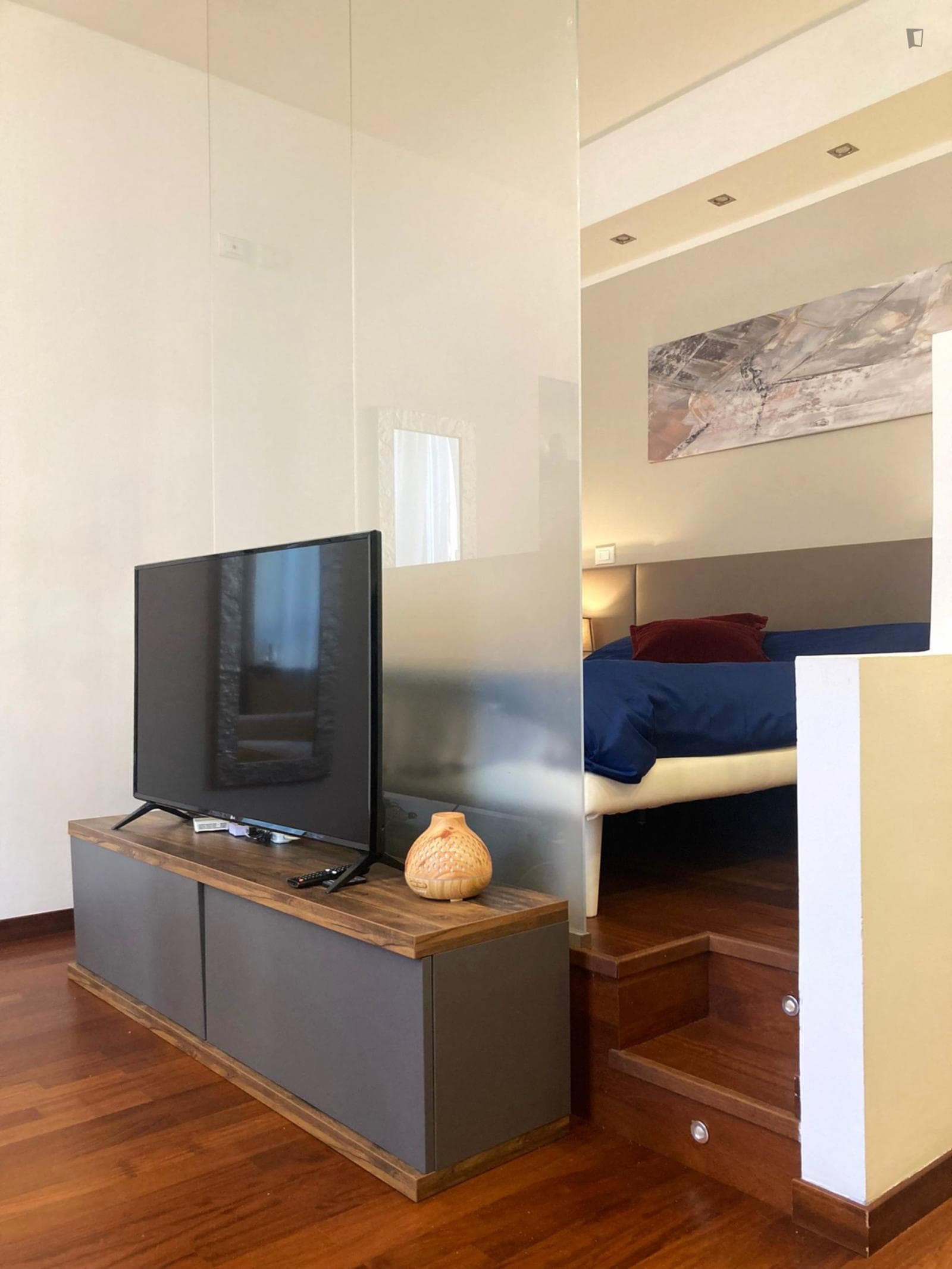 Comfy Studio close to Pasteur metro station photo 1