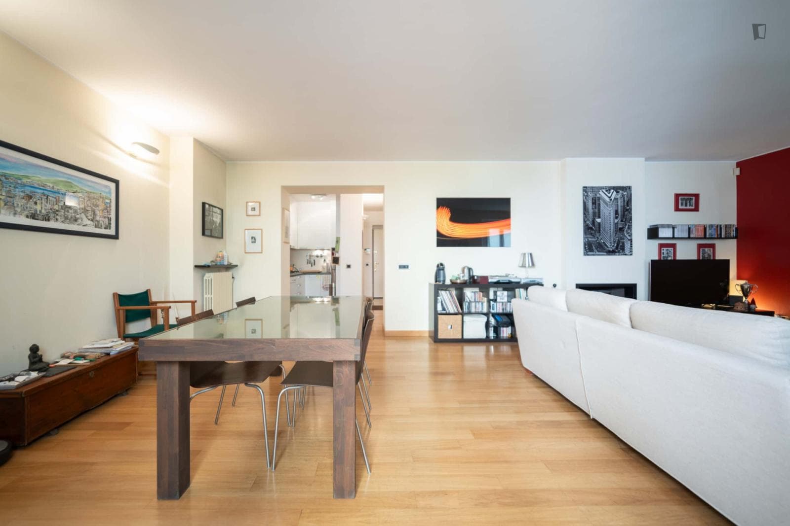 One-Bedroom Apartment with Terrace in Garibaldi/Monumentale Area  photo 1