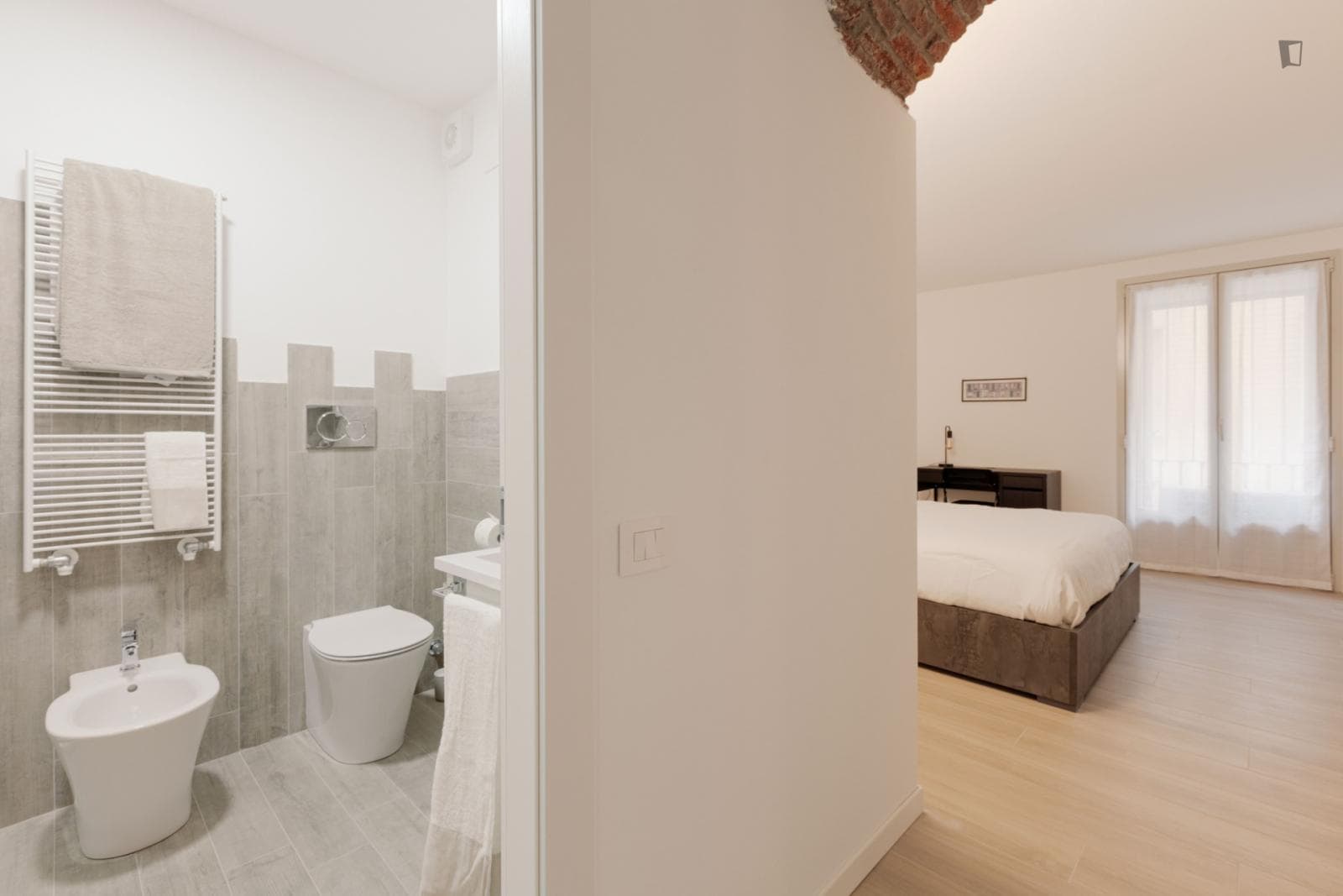 Modern 1-bedroom apartment in Lazzaretto photo 1