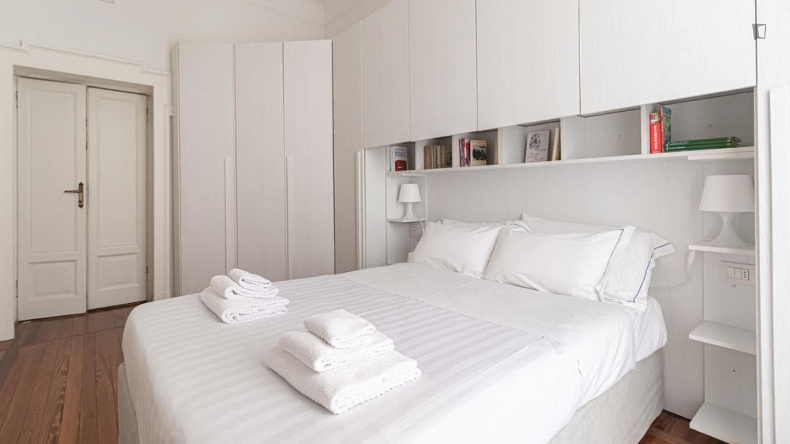 Excellent 2-bedroom flat in Acquabella photo 1