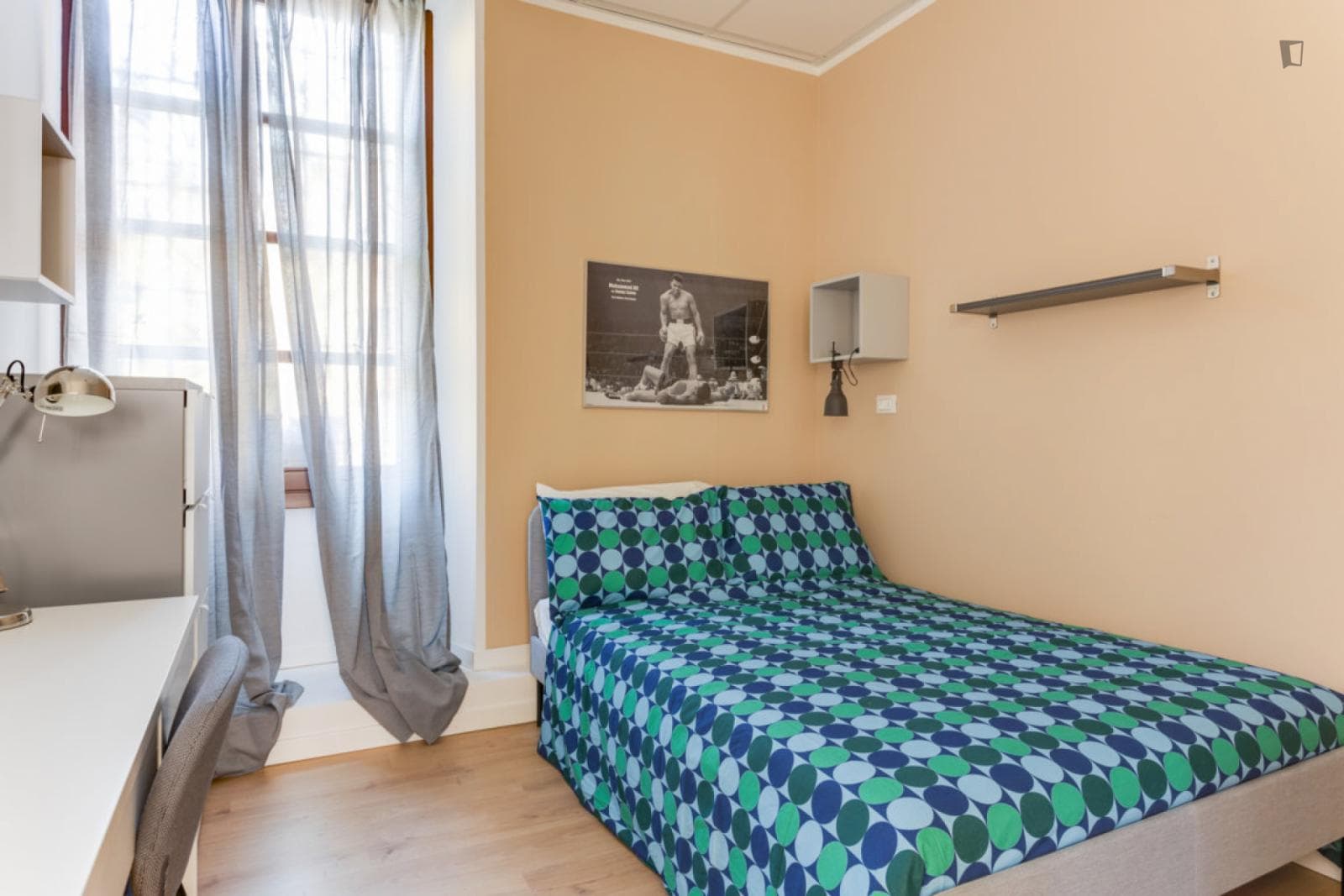 Comfortable single bedroom in residential Gorla photo 1