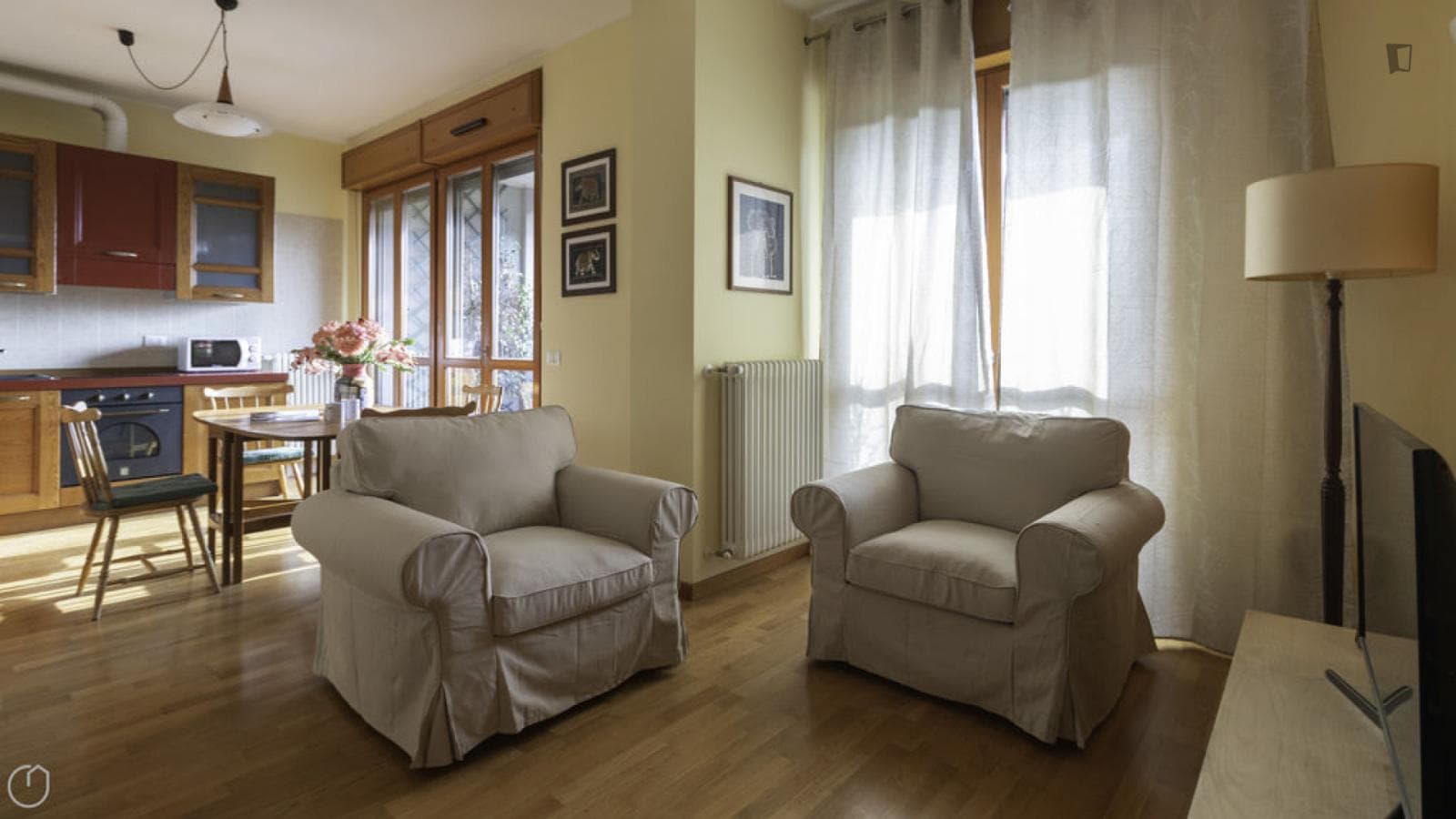 Beautiful 1-bedroom flat in Lorenteggio photo 1
