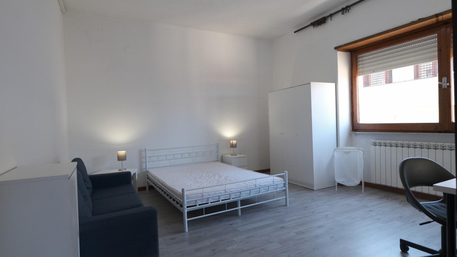 Single bedroom in a student flat, in Cappuccini photo 1