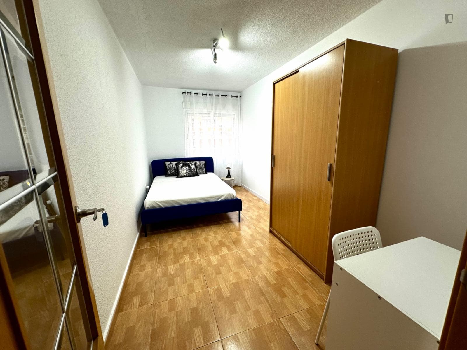 Neat and cosy double bedroom in Campoamor photo 1