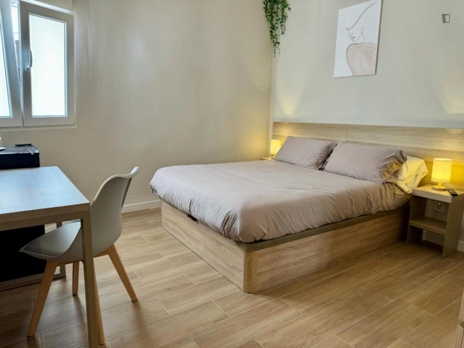 Charming Double Bedroom close to University General Hospital Dr. Balmis photo 1