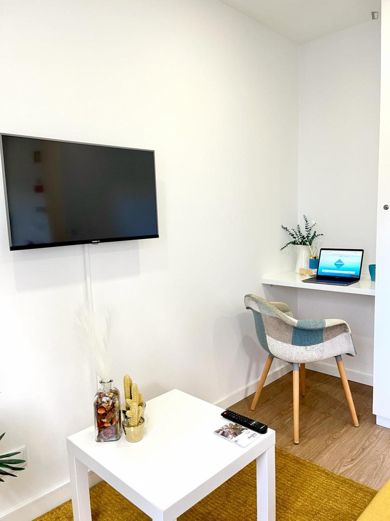 Cheerful 1 Bedroom Apartment close to Aveiro University photo 1