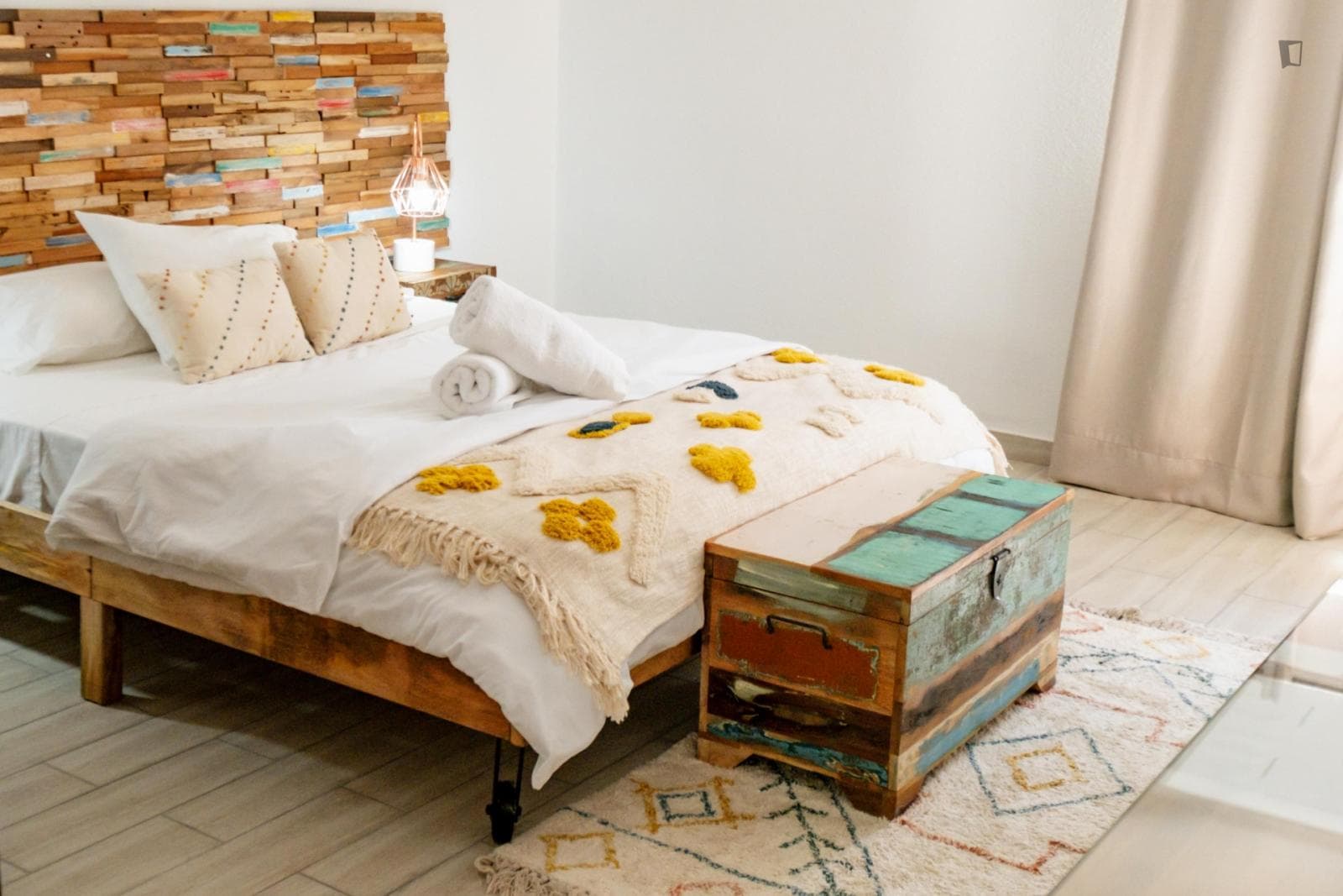 Adorable Double Bedroom close to Santa Comba Dao Train Station photo 1