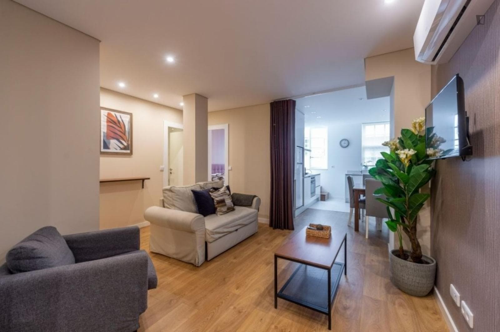 Beautiful 1-bedroom apartment near the historic Braga Cathedral  photo 1