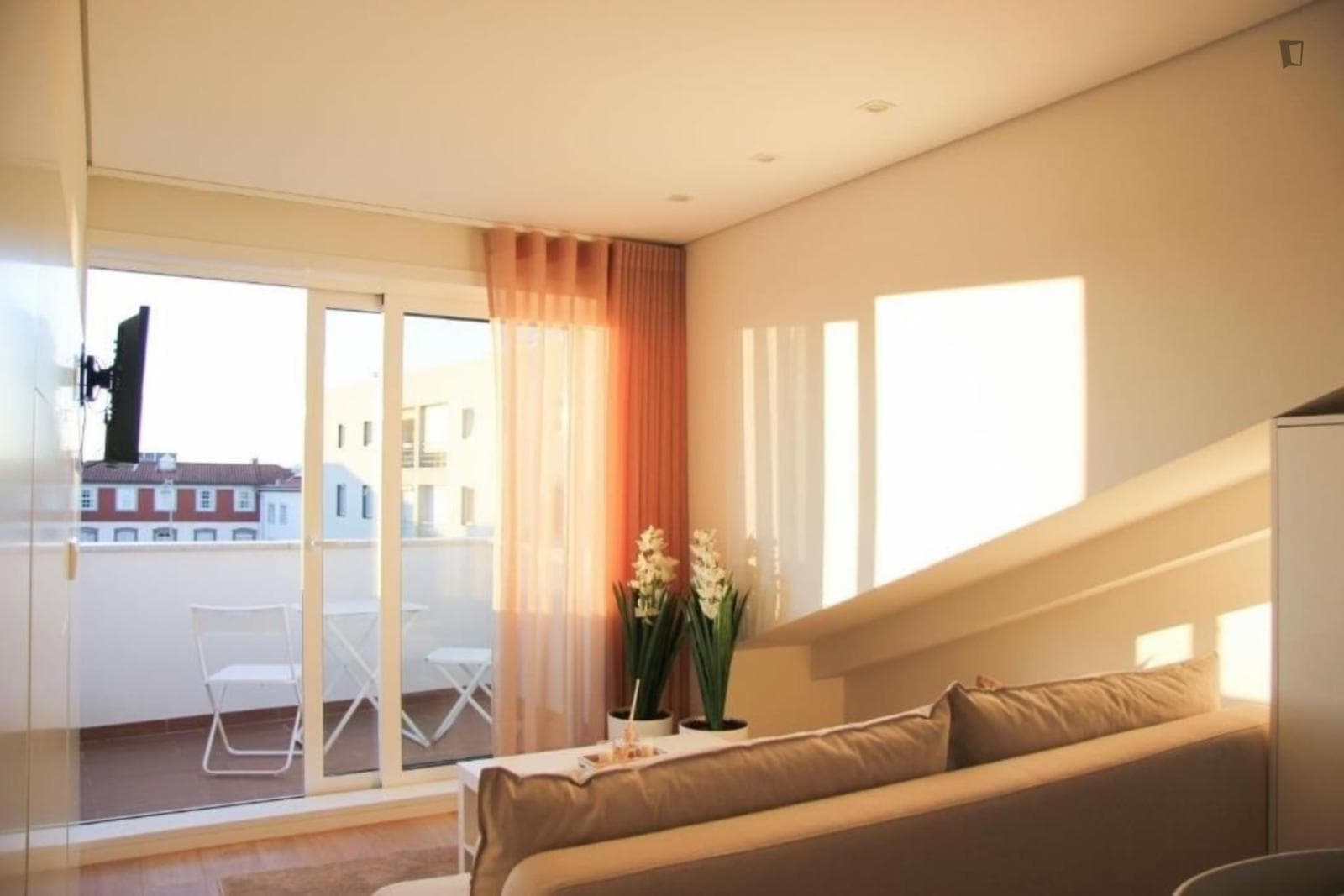 Attractive 1-bedroom flat in the centre of Braga photo 1