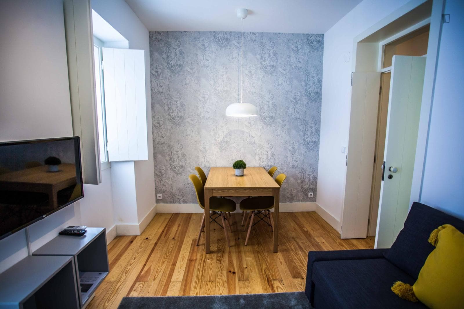 Property photo thumbnail