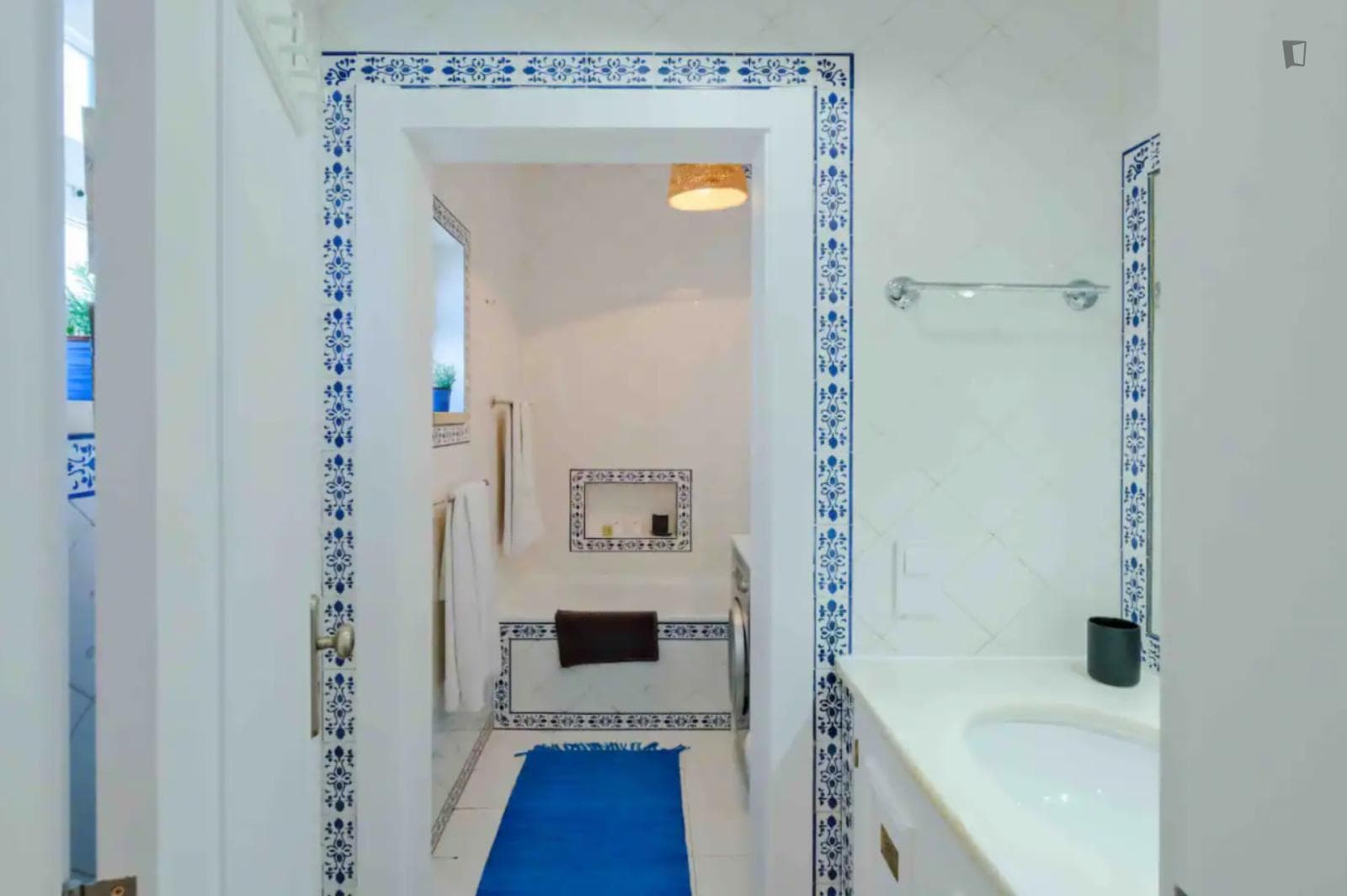 Modern Studio close to Sao Joao do Estoril Beach photo 1