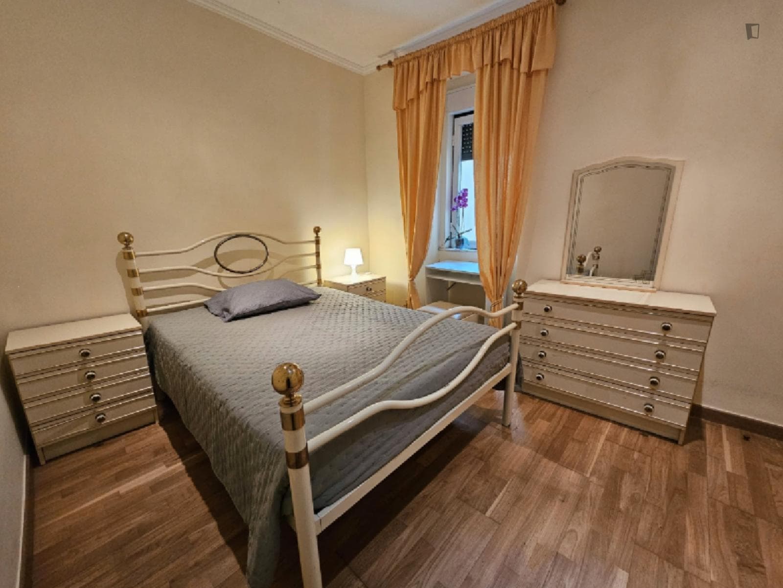 Delightful Single Bedroom close to Graça Viewpoint photo 1