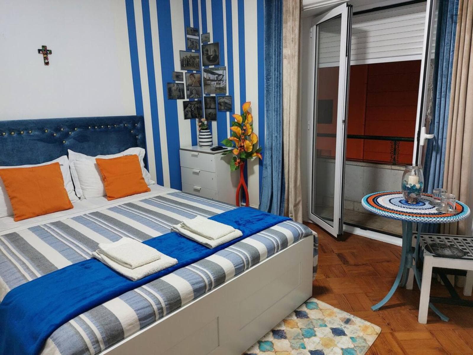 Comfy bedroom next to Arroios metro station photo 1