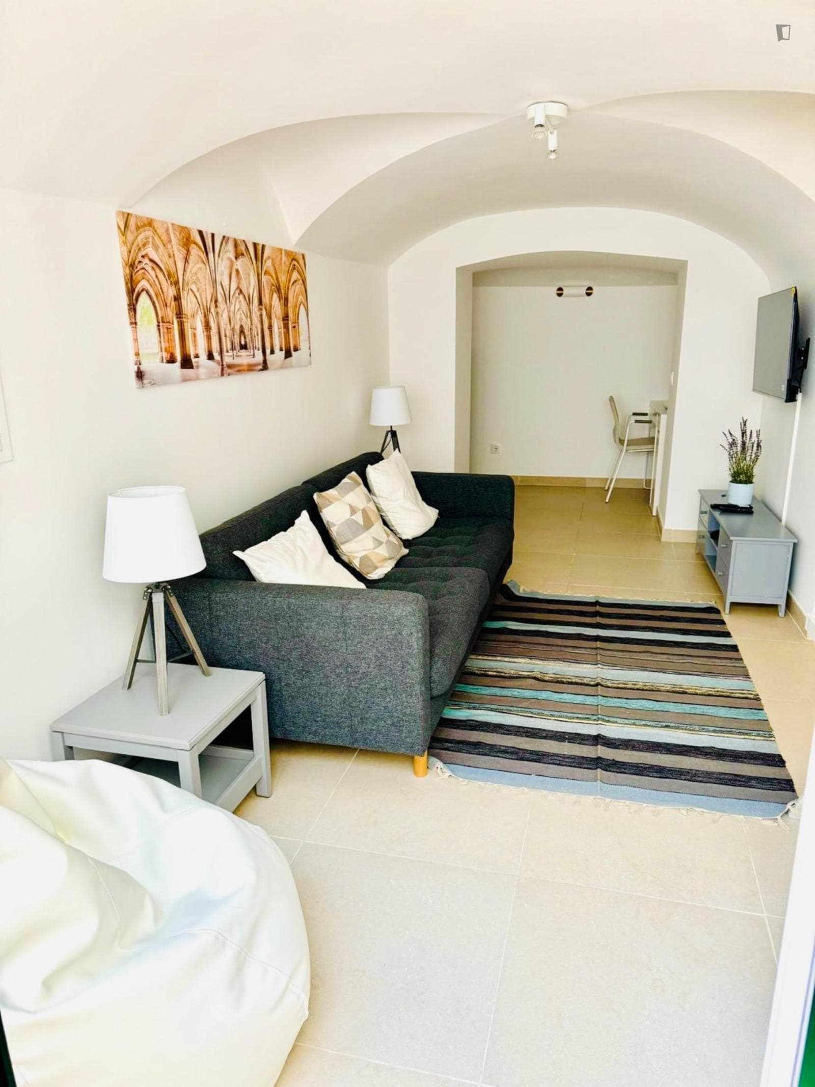 Bright flat in the historic Ajuda neighbourhood photo 1