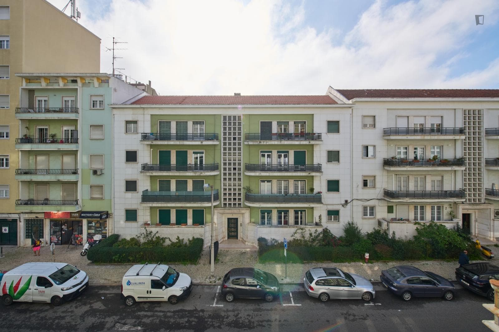 Property photo thumbnail