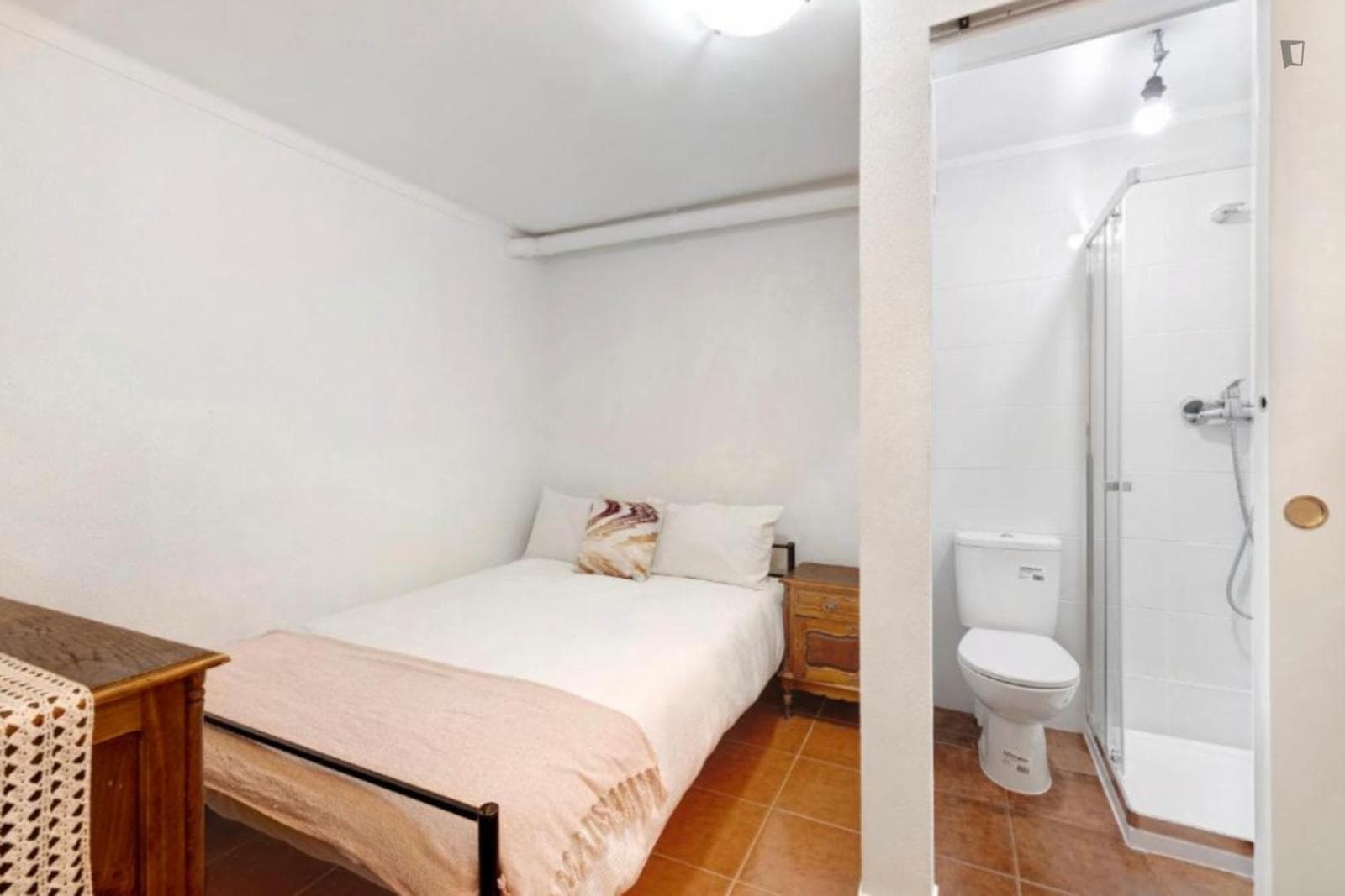 Vintage Studio close to Carcavelos Beach photo 1