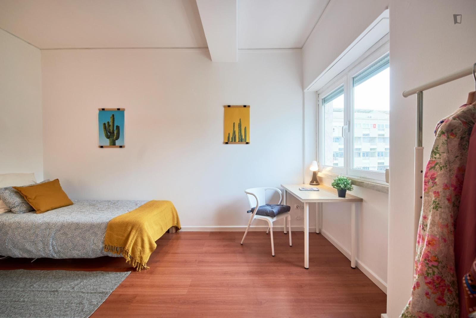 Beautiful single bedroom in Telheiras photo 1