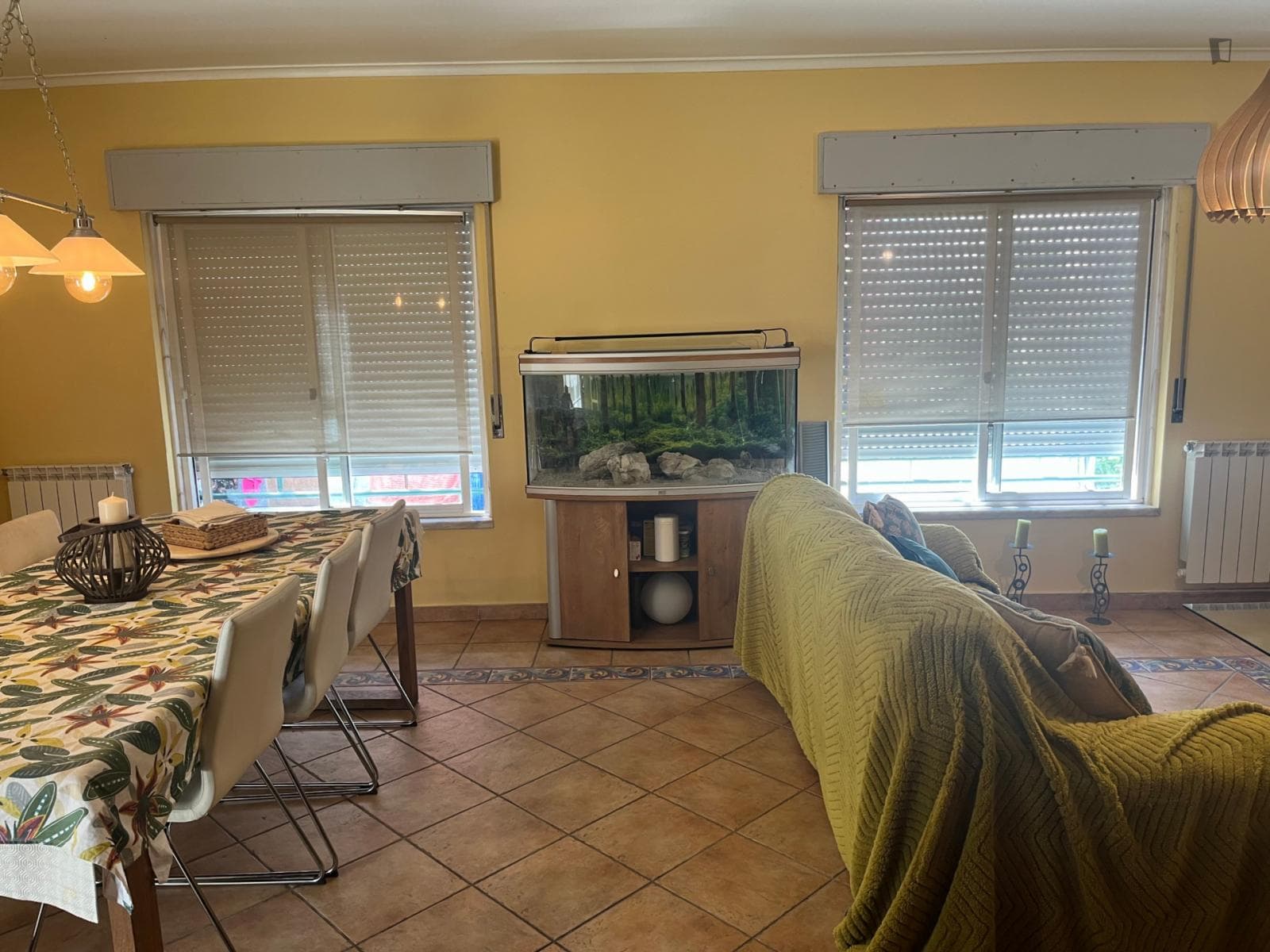 Comfortable double bedroom in Benfica, Lisbon photo 1