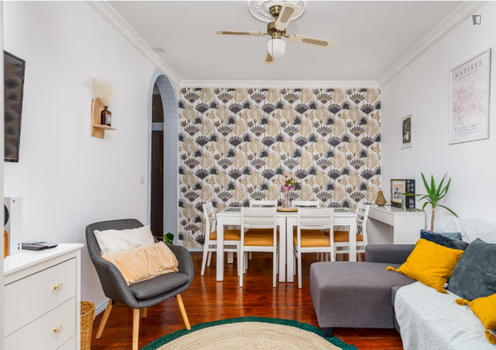 Property photo thumbnail