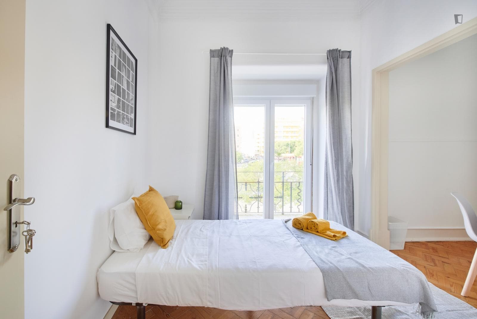 Property photo thumbnail