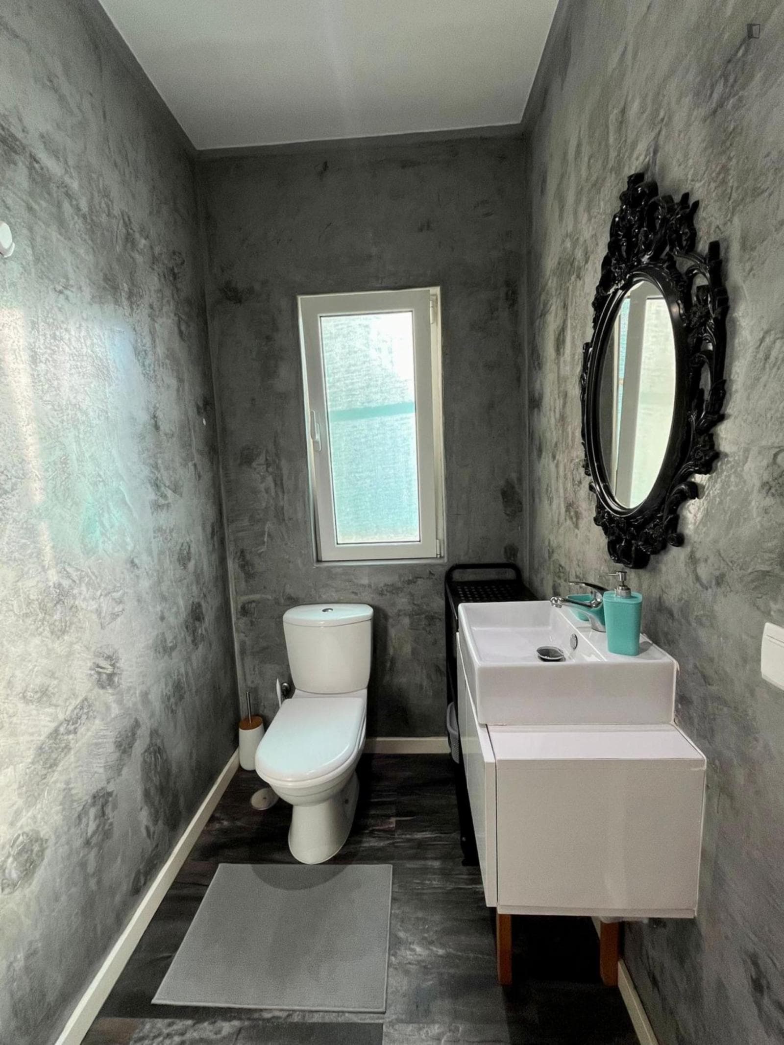 Welcoming 1 Bedroom Apartment close to Intendente Metro photo 1