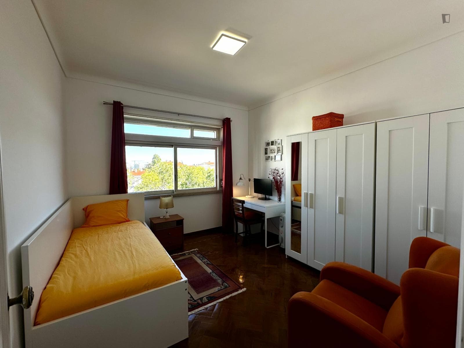 Property photo thumbnail