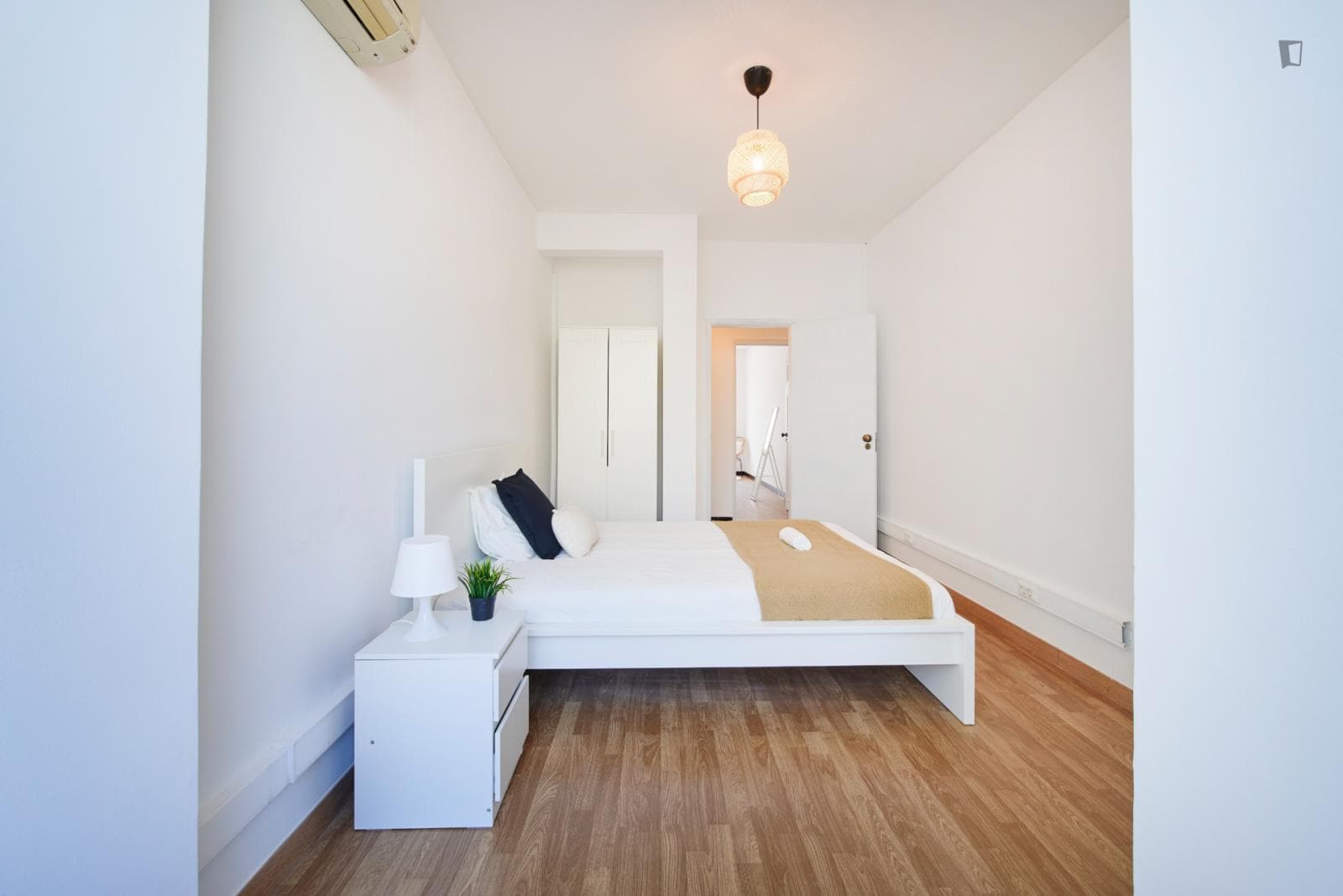 Spacious room in the centre of Lisbon  photo 1