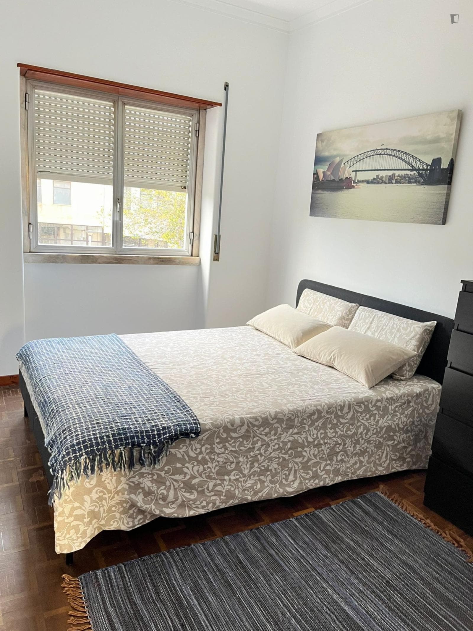 Dreamy Double Bedroom close to Santo Amaro Beach photo 1
