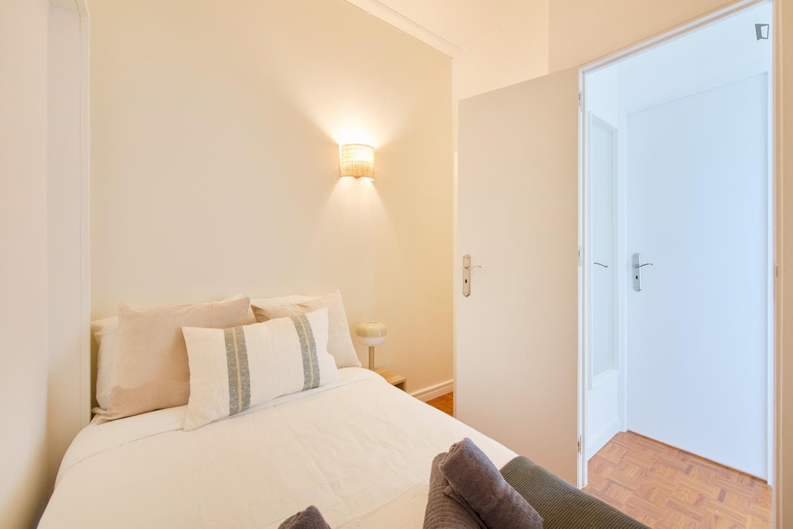 Nice double bedroom in Picoas photo 1