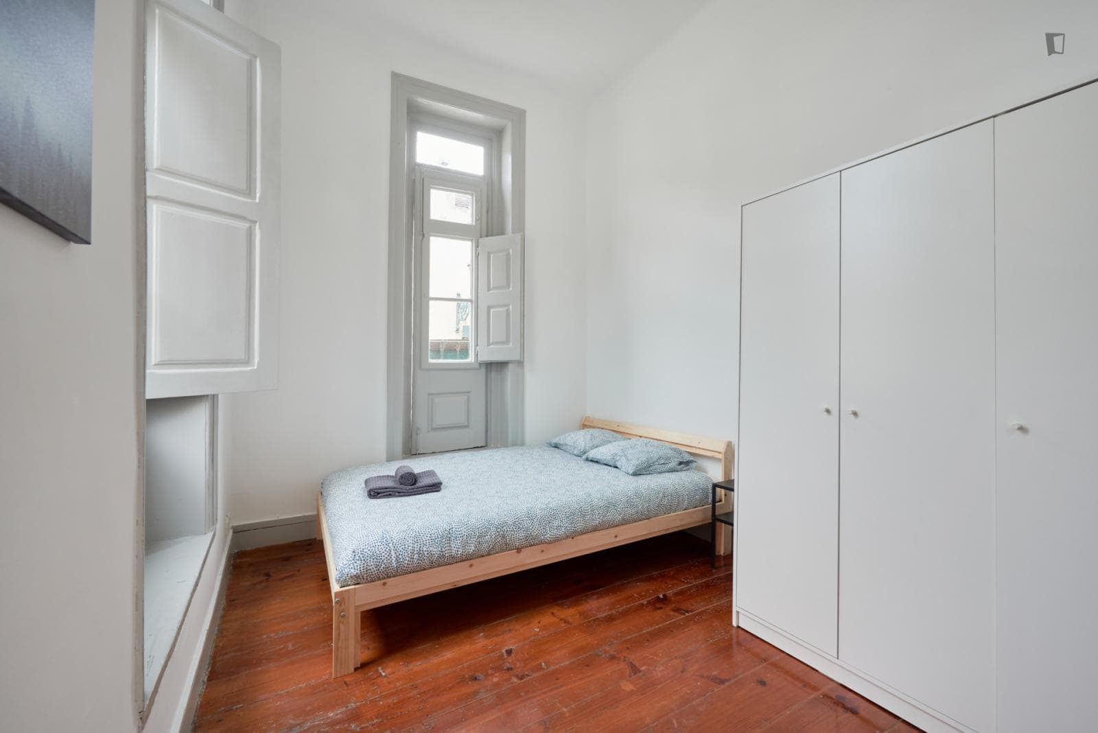 Pleasant single bedroom near Universidade Autónoma photo 1