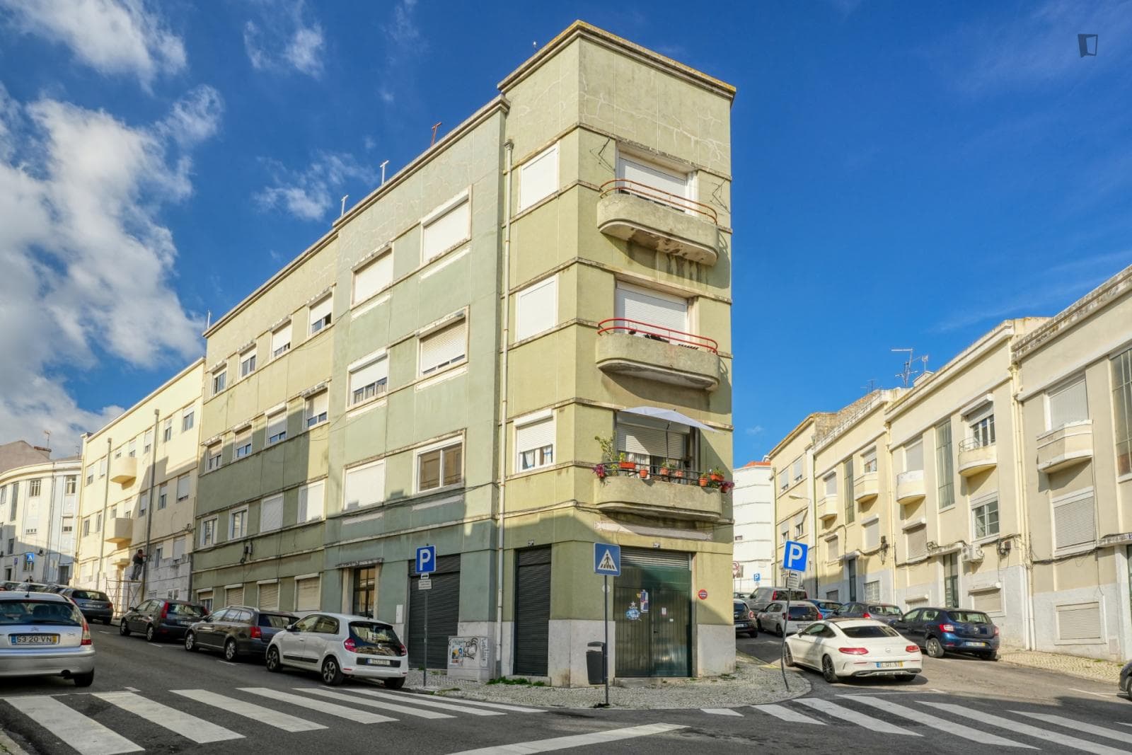 Property photo thumbnail