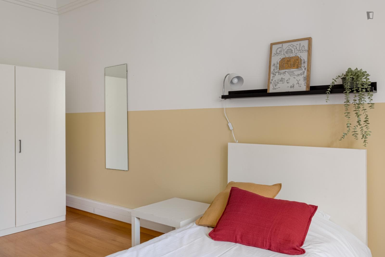 Big single bedroom in Picoas photo 1