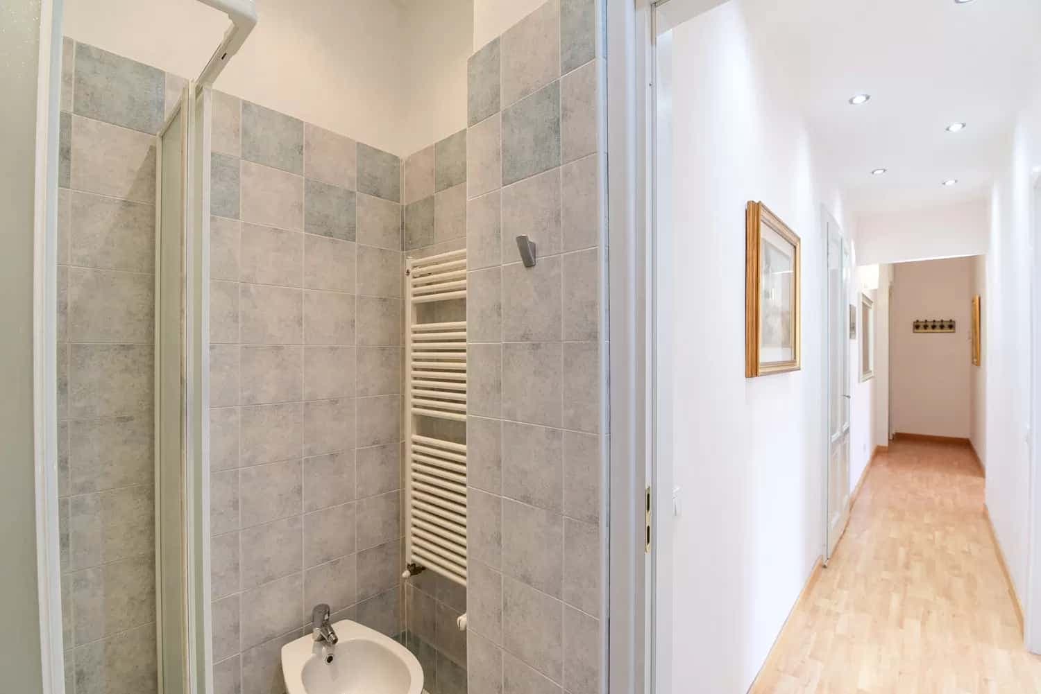 VOLTA Central Apartment photo 1