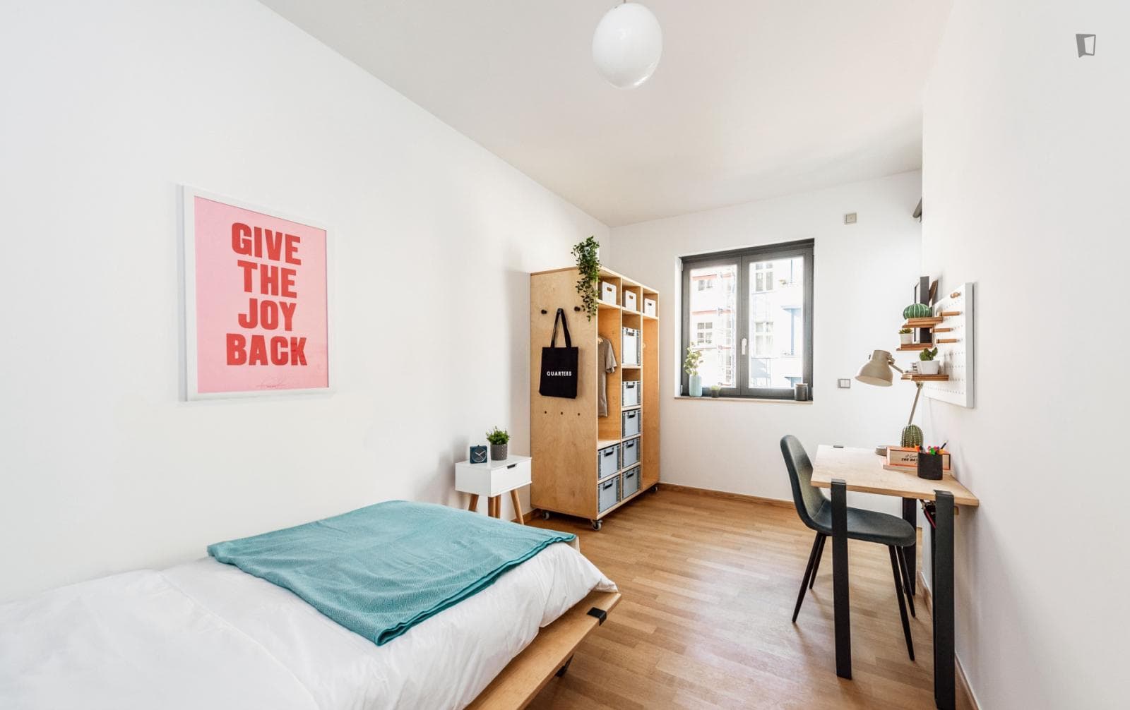 Comfy single bedroom in Moabit photo 1