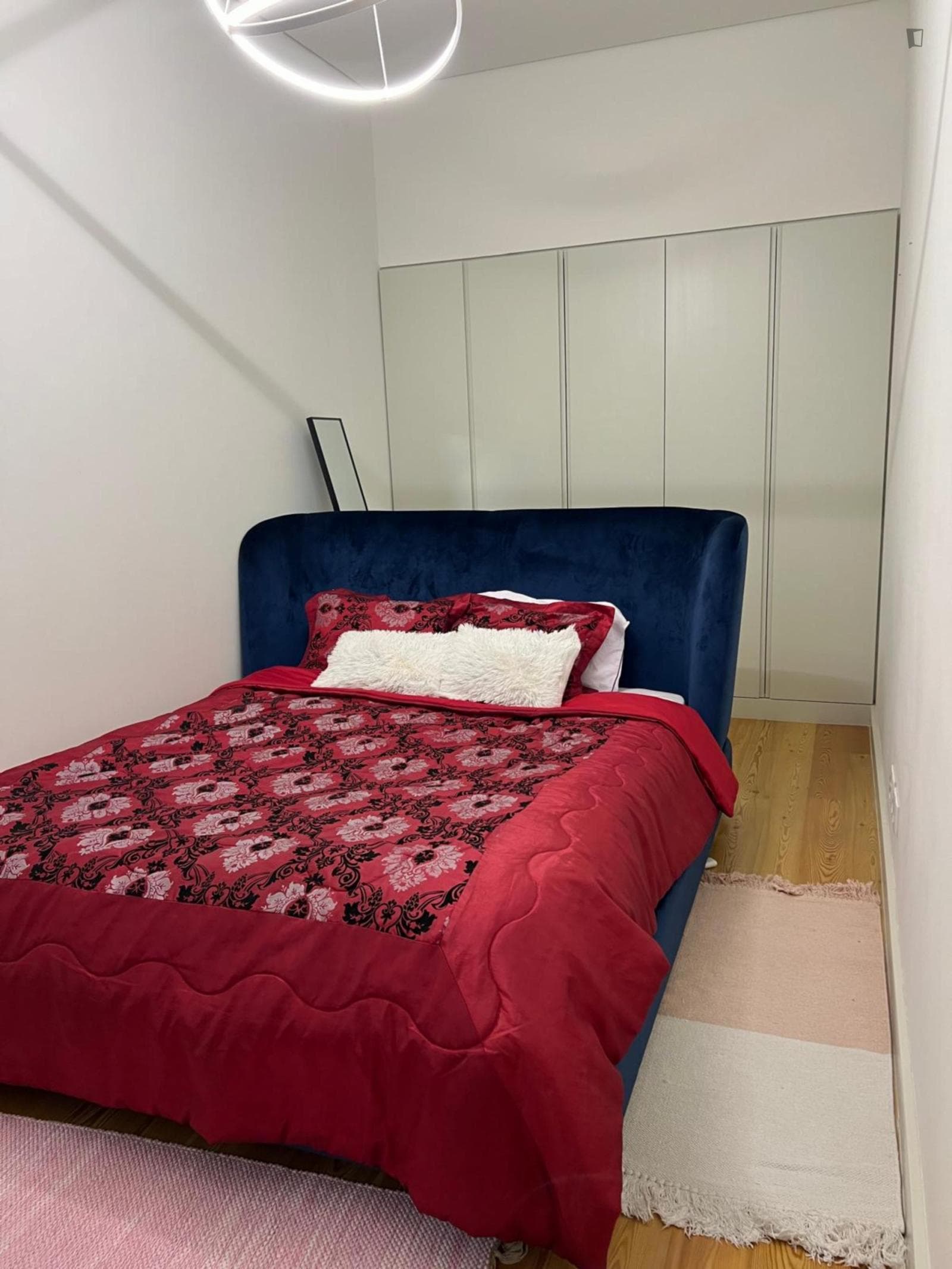Bright bedroom with a private bathroom  photo 1