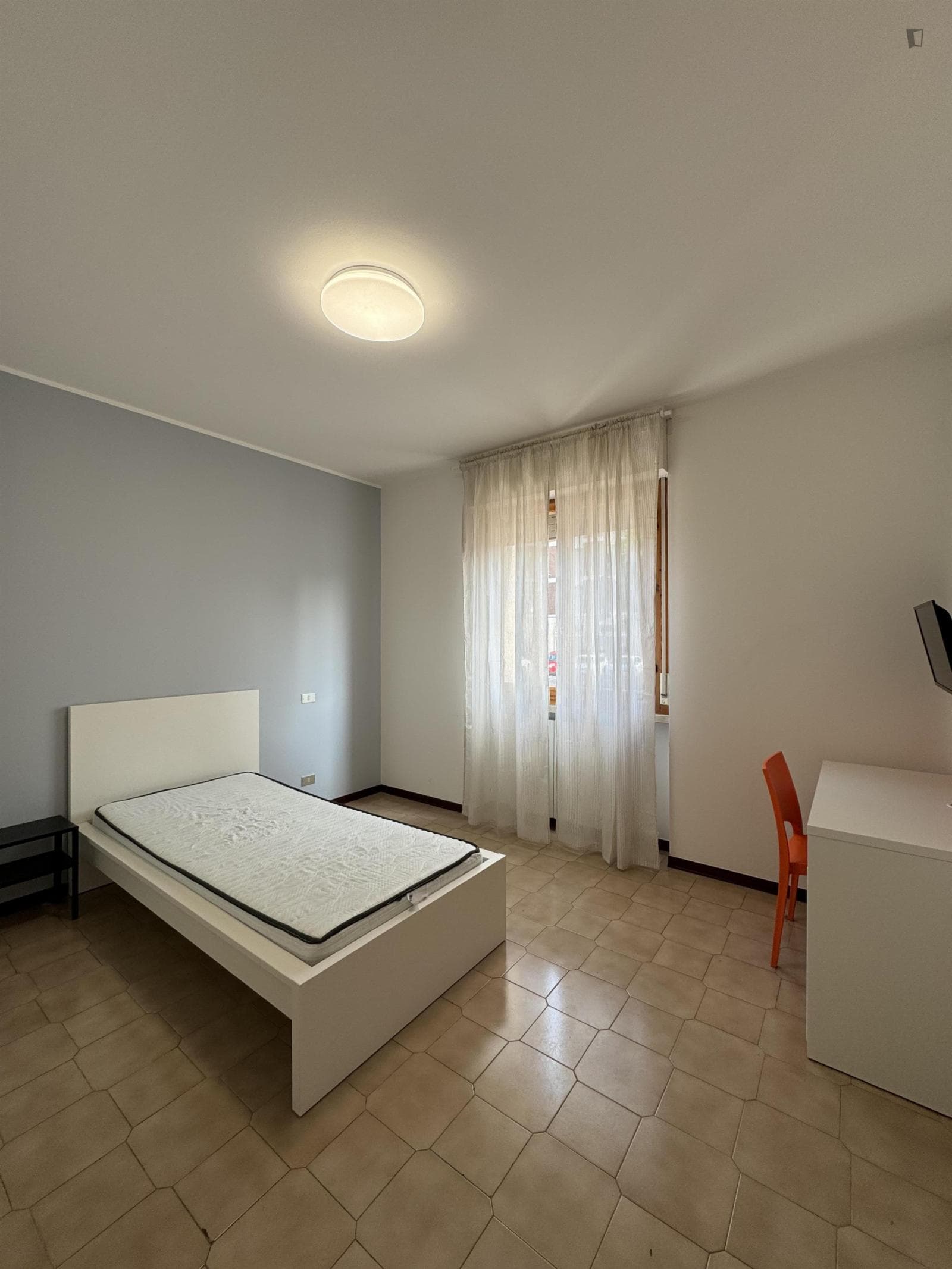 Interesting single bedroom in Borgo Trento photo 1
