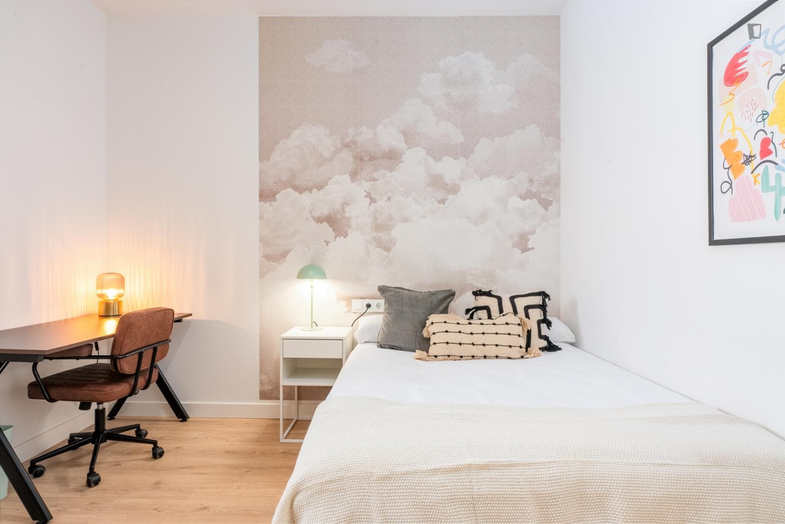 Elegant double bedroom in Victoria Eugenia photo 1