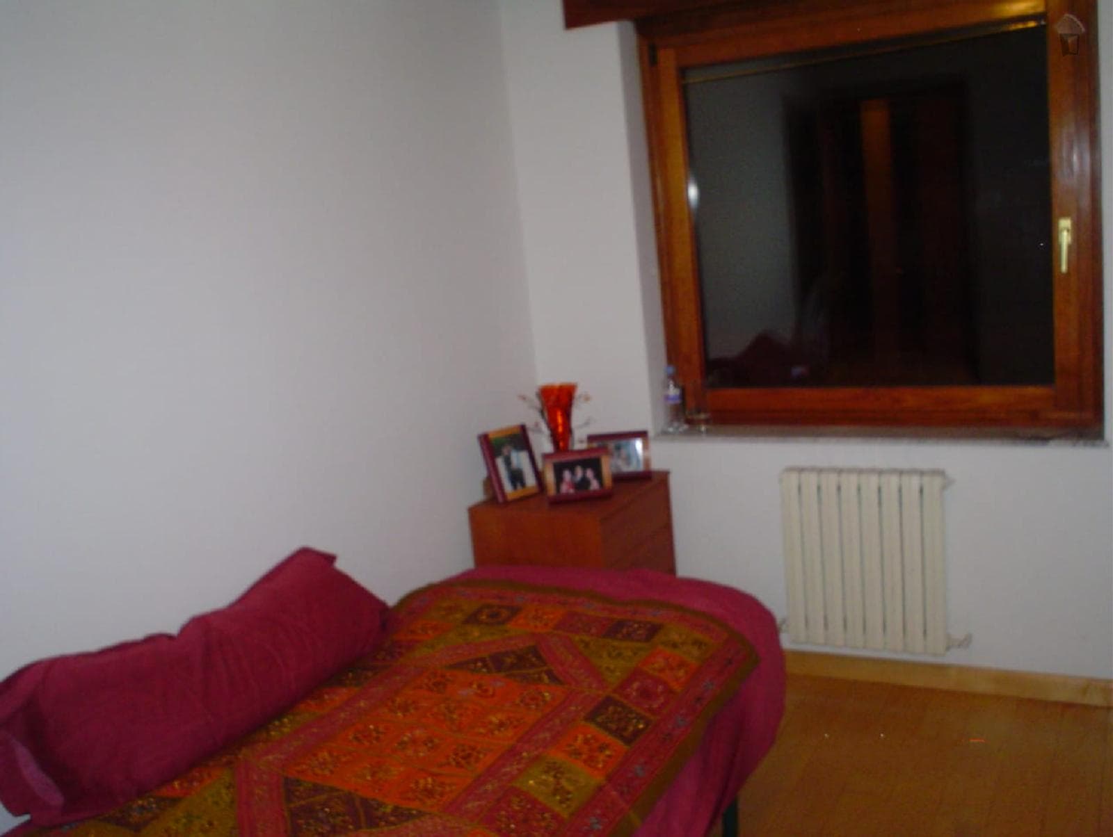 Adorable Single Bedroom close to La Alamedilla Park photo 1