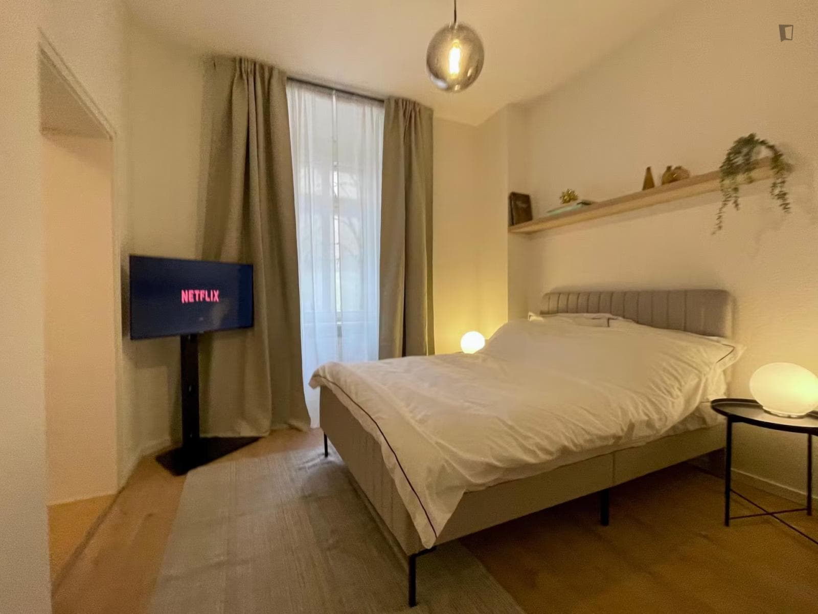 Cosy 1-bedroom flat in the well-connected and trendy Prenzlauer Berg neighbourhood  photo 1