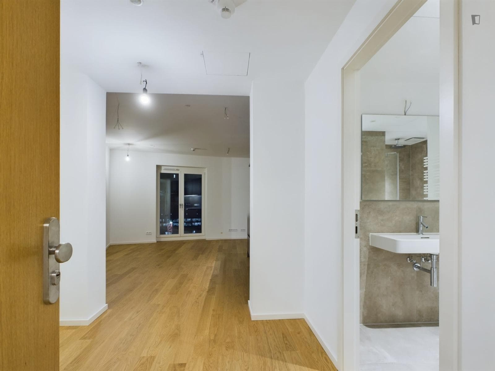 Unfurnished 1-bedroom flat in HafenCity photo 1