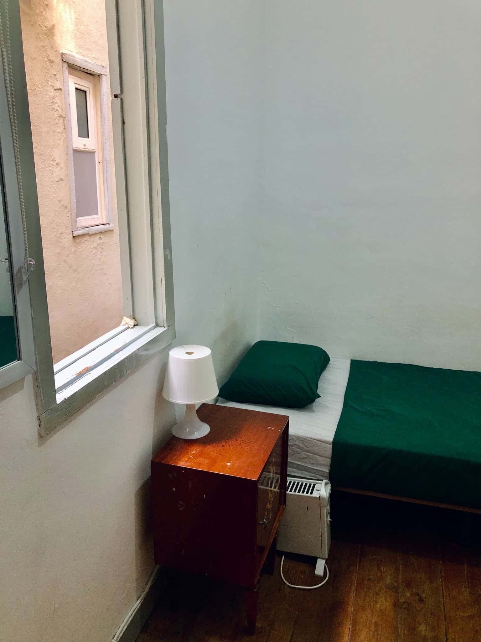 Quarto com cama de solteiro em apartamento com 8 quartos - FLAT 5D - SALDANHA 58D photo 1