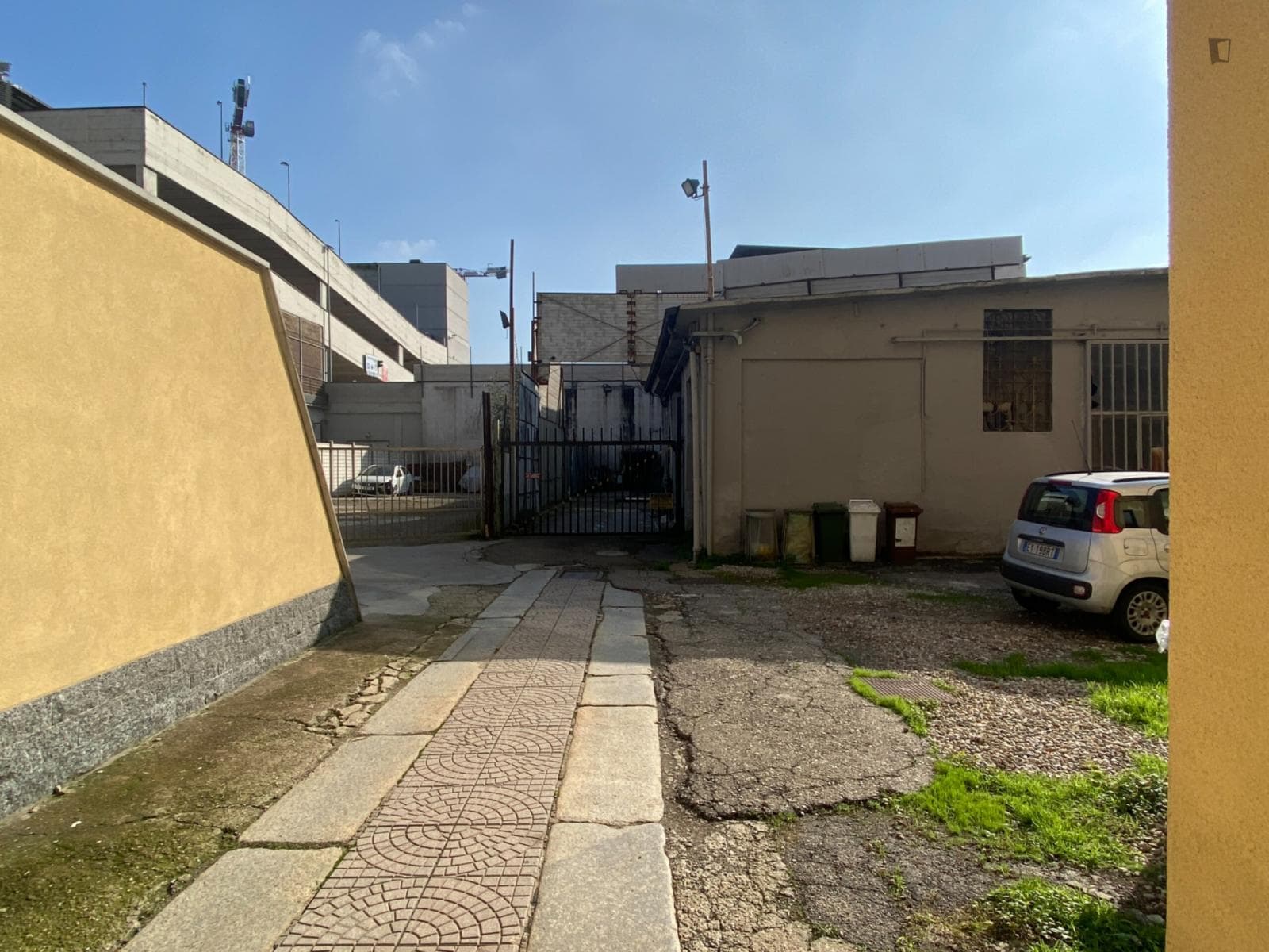 Property photo thumbnail