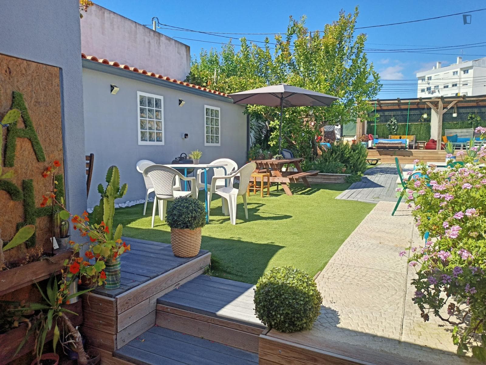 Property photo thumbnail