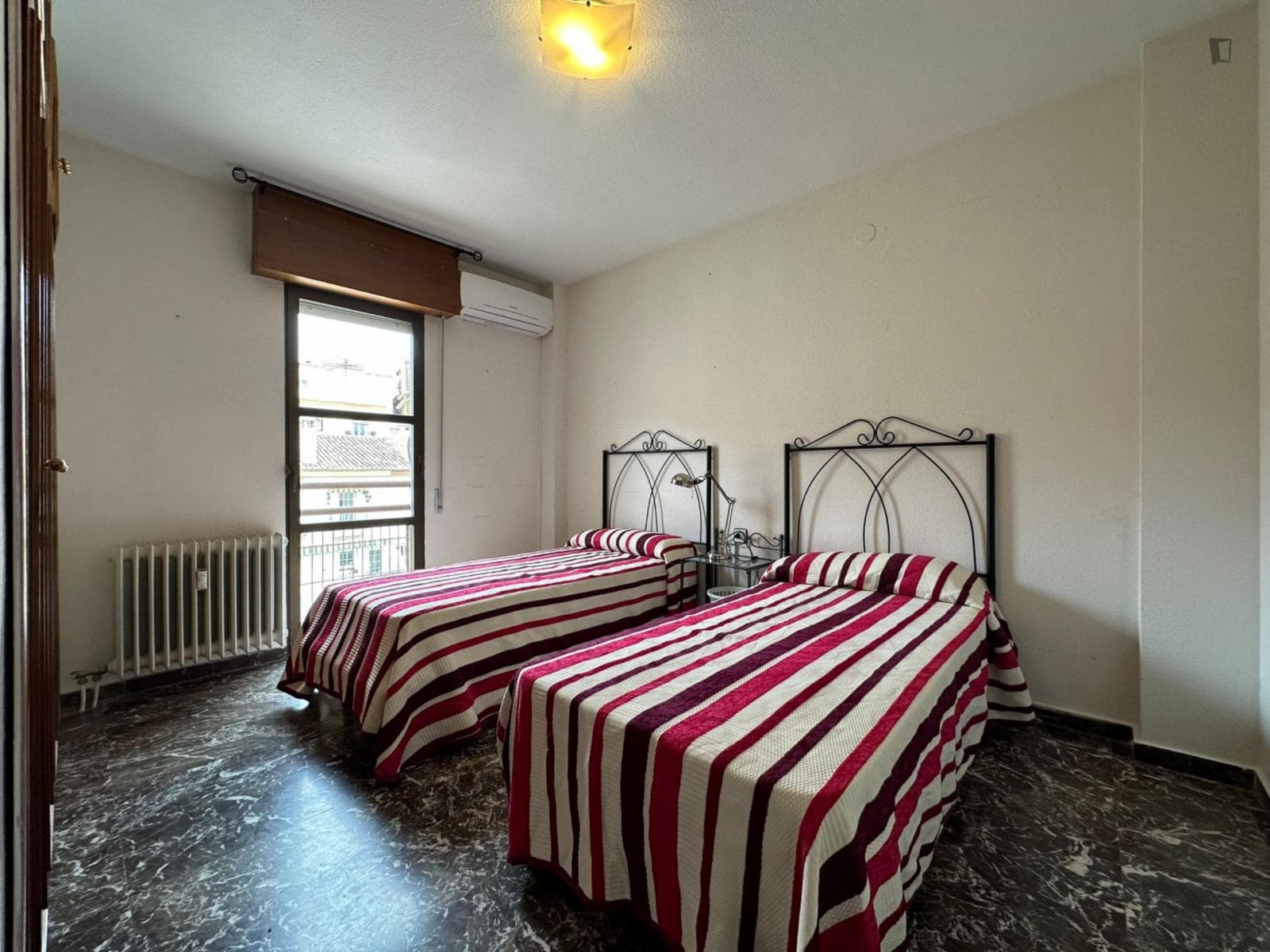 Comfy twin bedroom in Cervantes photo 1
